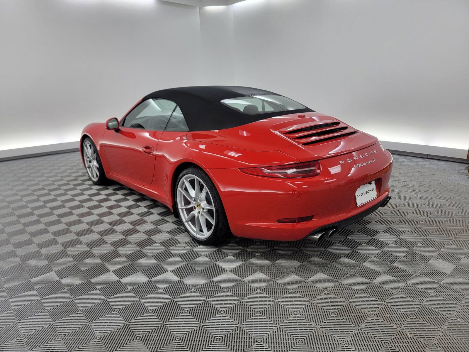 2013 Porsche 911 S photo 3
