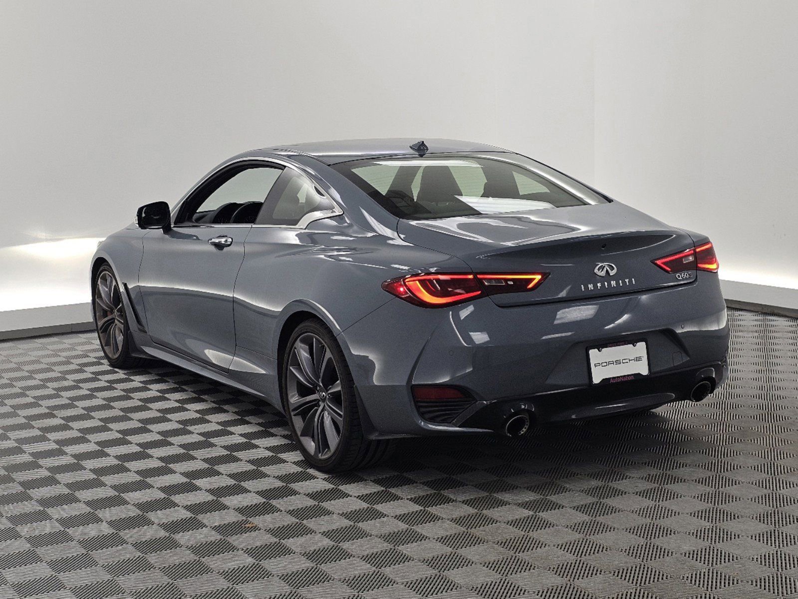 2022 Infiniti Q60 Red Sport 400 photo 3