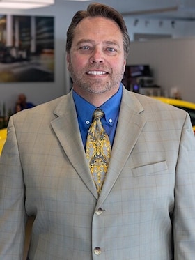 Staff member Michael Lane from ID_eb2731d50142