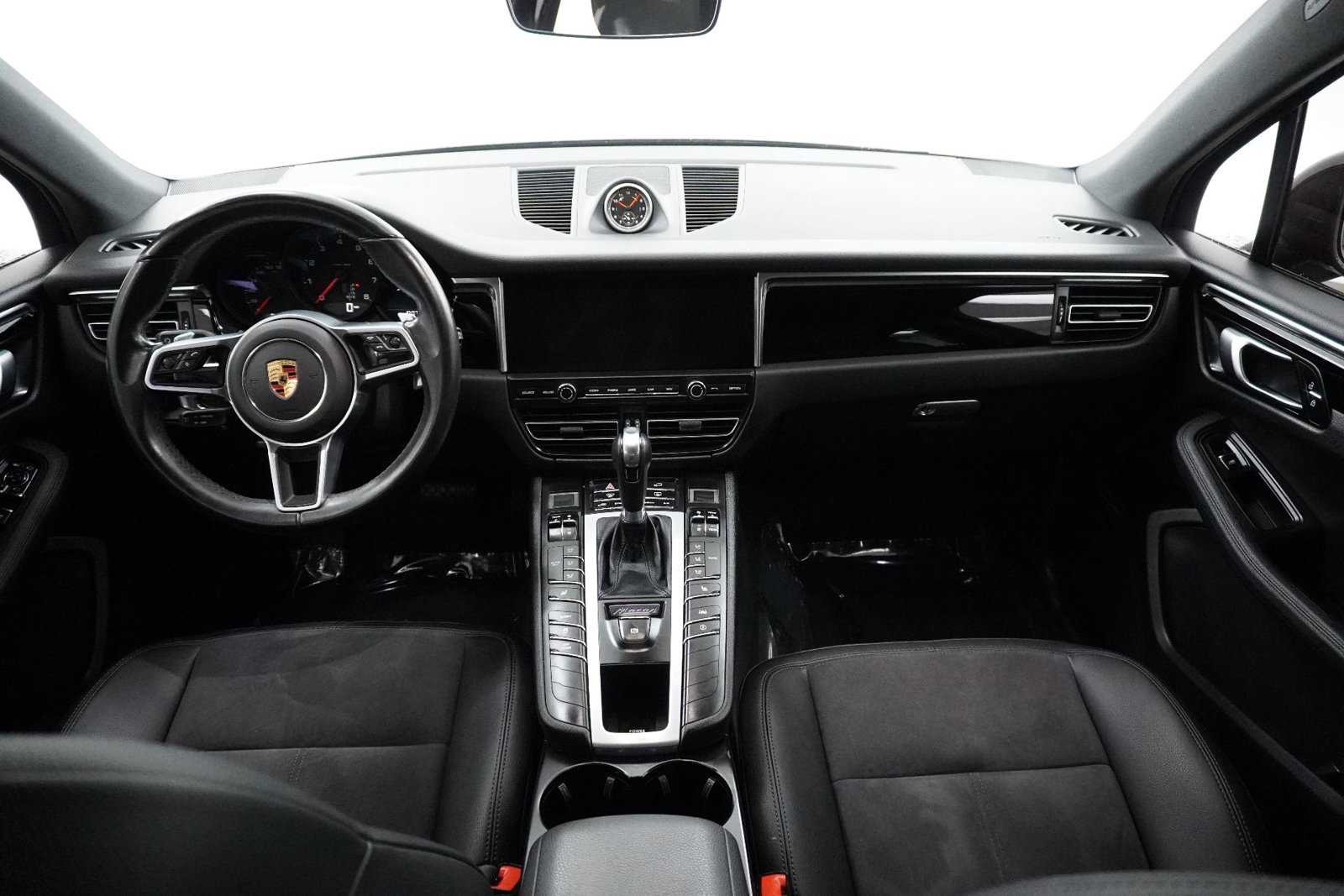 2021 Porsche Macan Base - Photo 16