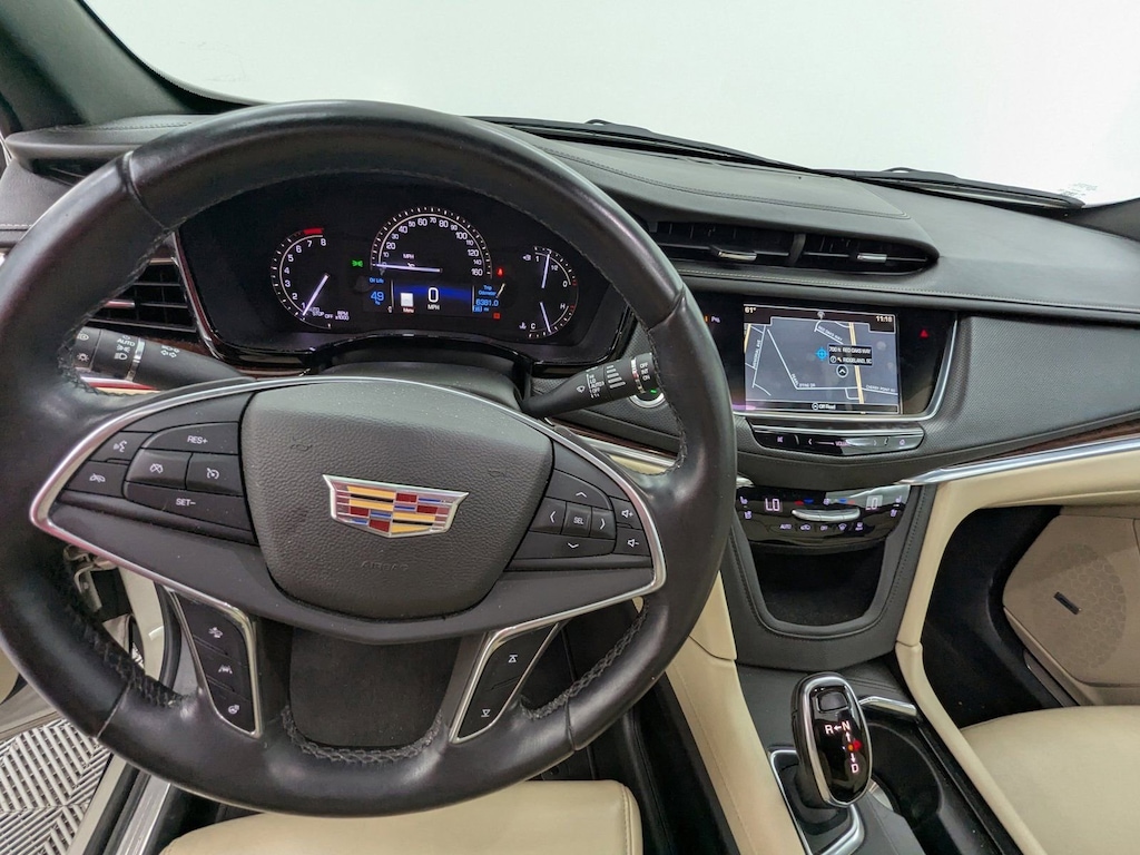 Used 2017 Cadillac XT5 Premium Luxury Sport Utility