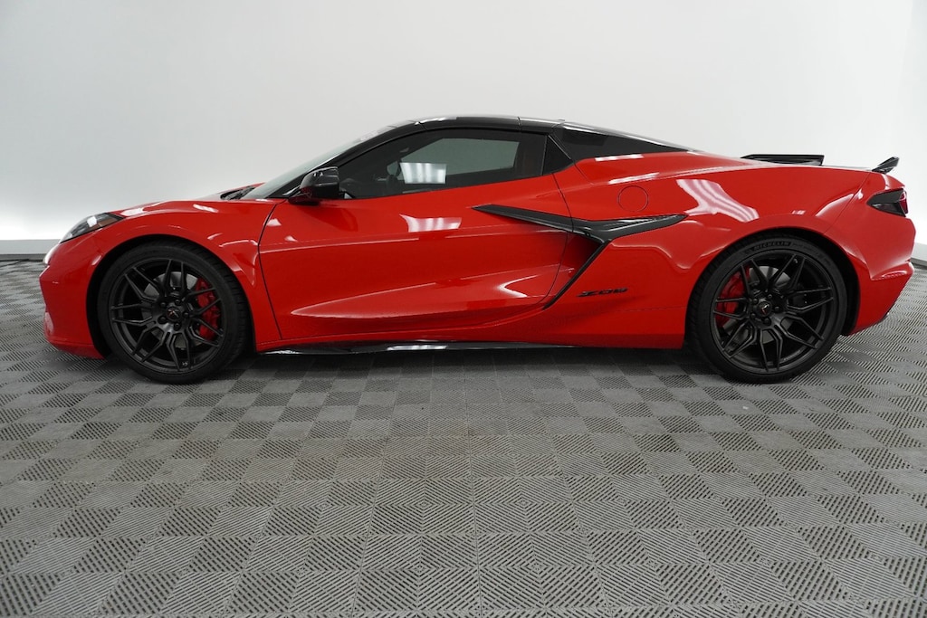 Used 2023 Chevrolet Corvette Z06 2LZ 2dr Car