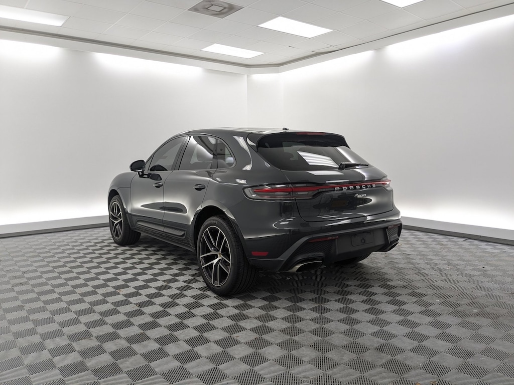 Used 2025 Porsche Macan T Sport Utility