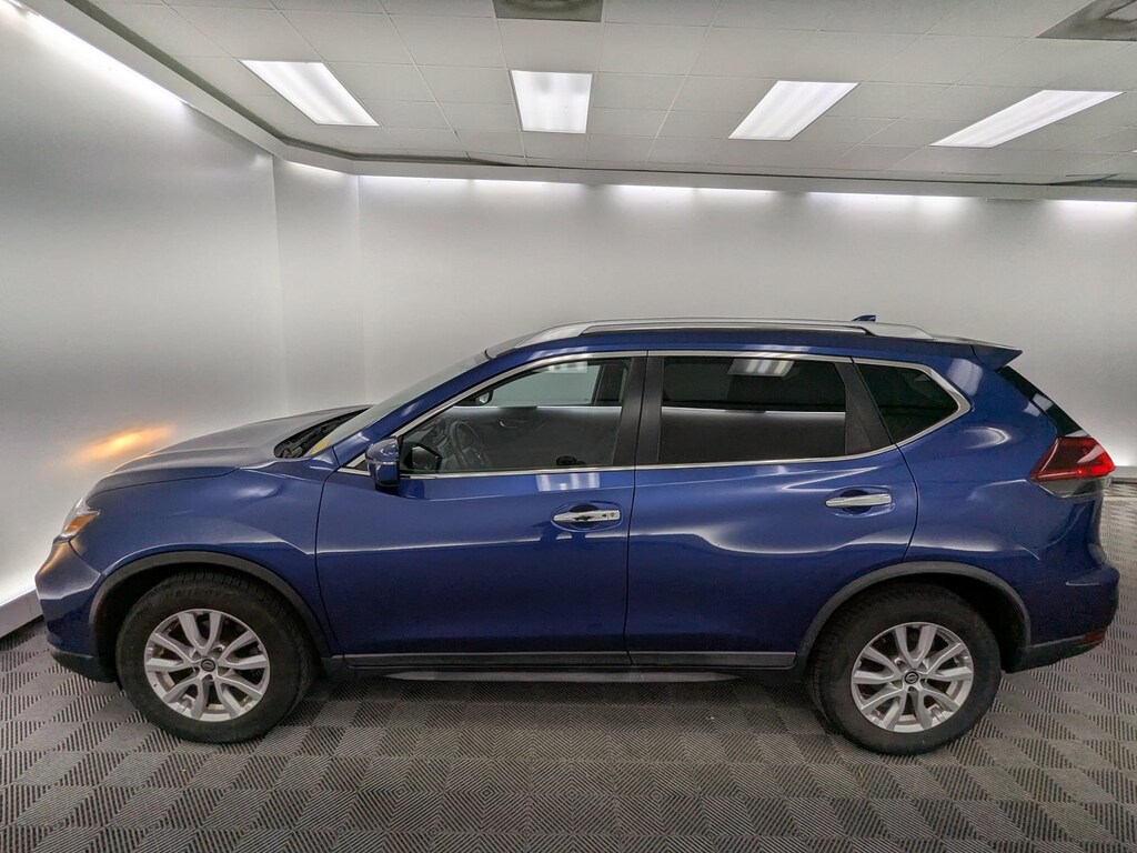 Used 2018 Nissan Rogue SV Sport Utility