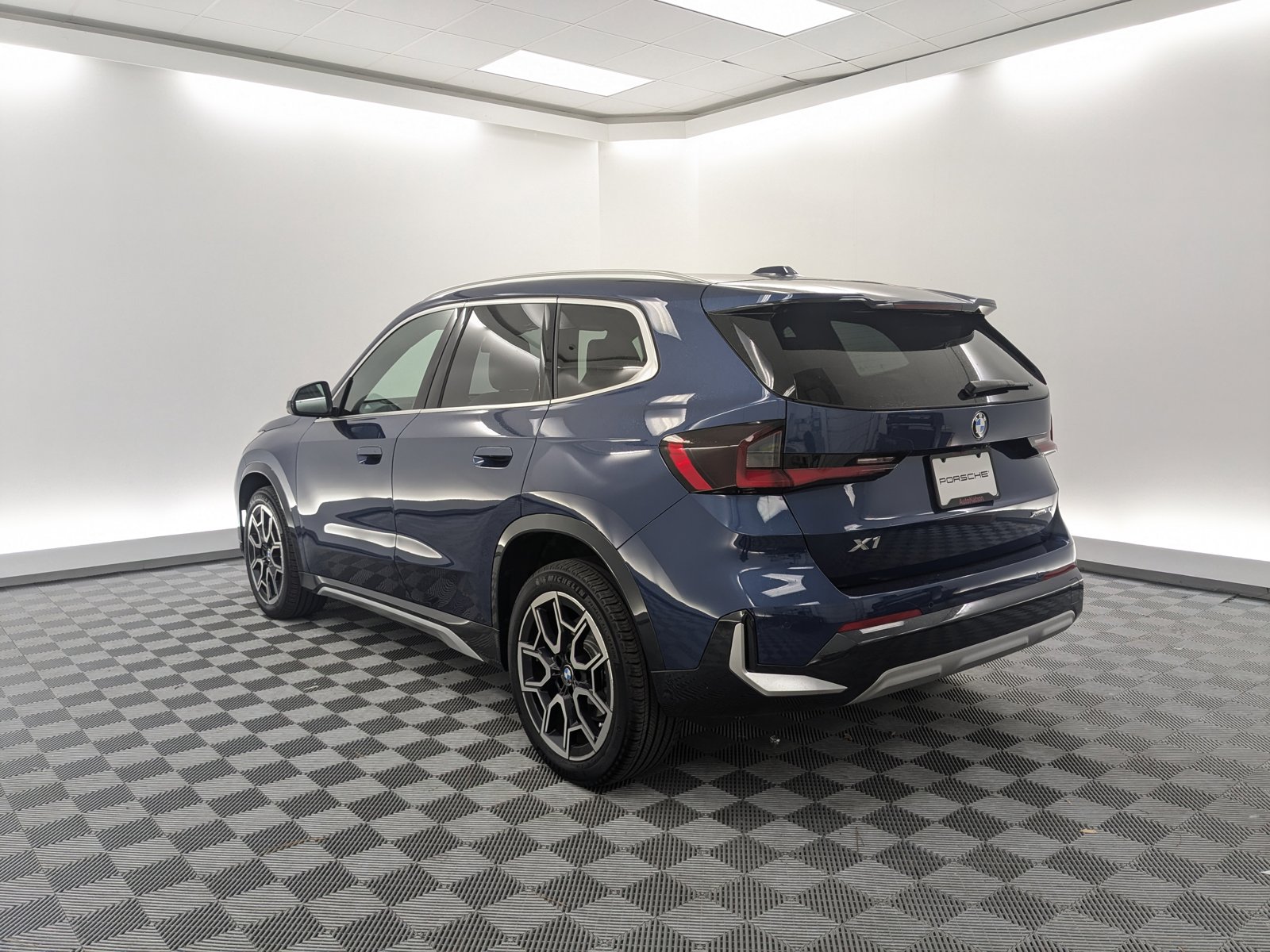 2023 Bmw X1 XDrive28i photo 3