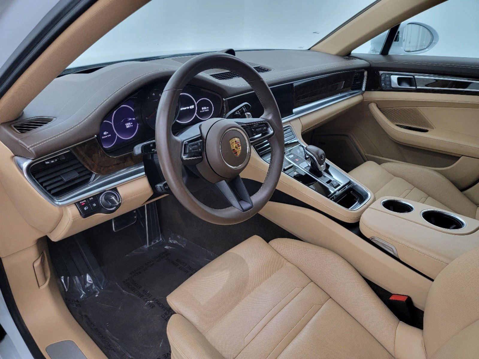 2022 Porsche Panamera 4S photo 4