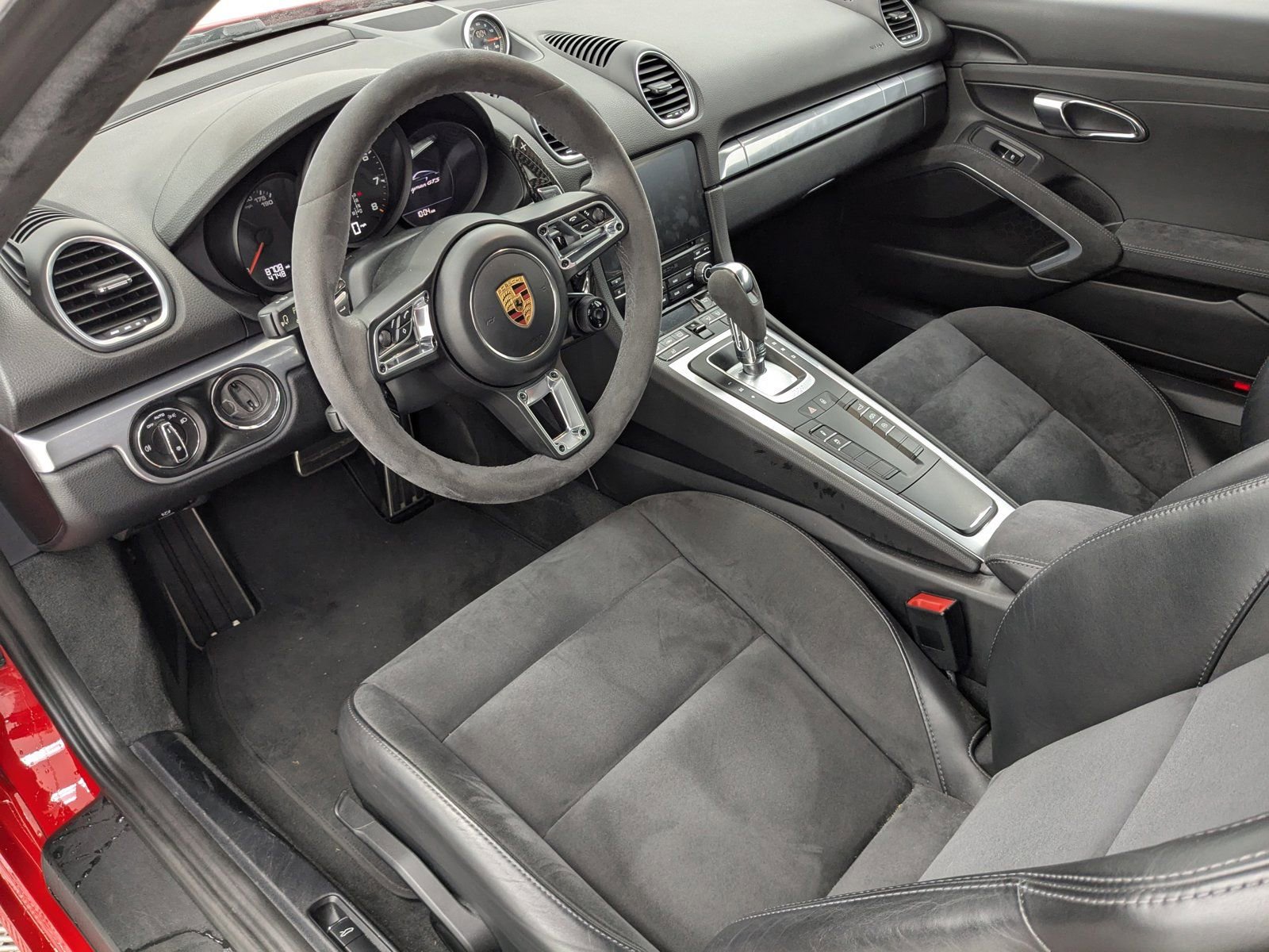 2018 Porsche Cayman GTS photo 4