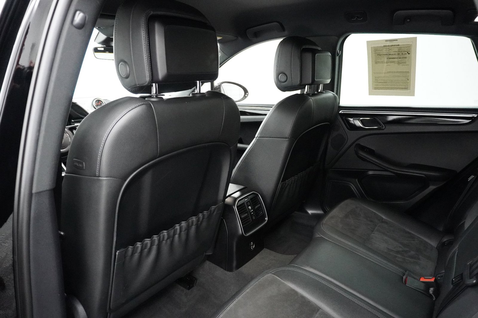 2021 Porsche Macan Base - Photo 14
