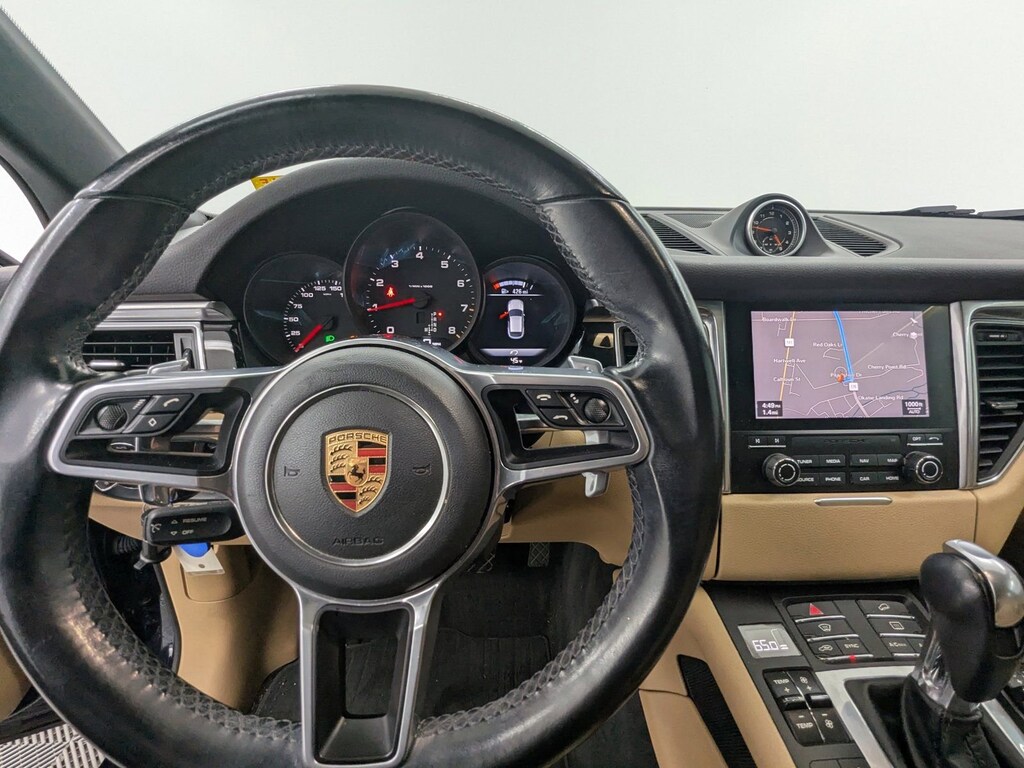 Used 2017 Porsche Macan Base Sport Utility
