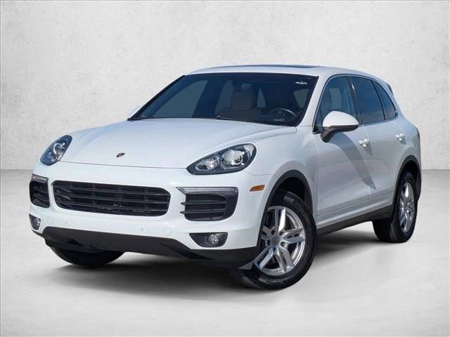 2016 Porsche Cayenne Base's photo