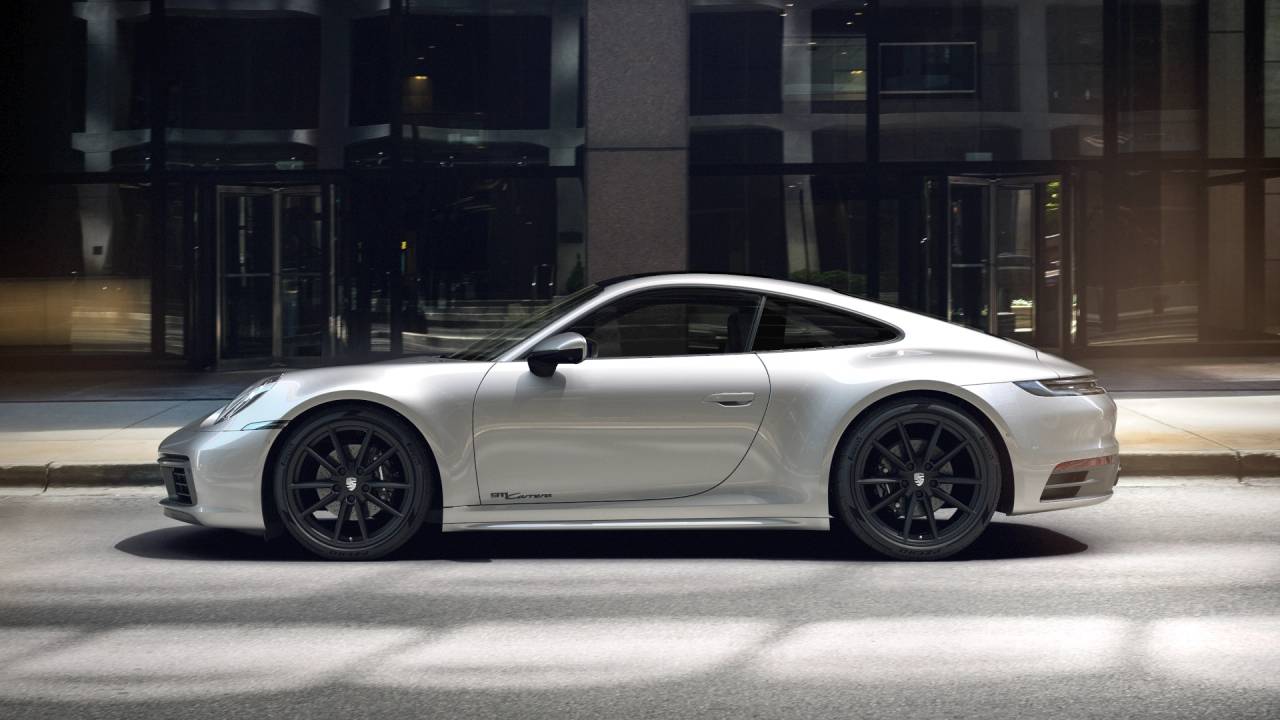 2022 Porsche 911 4 photo 2