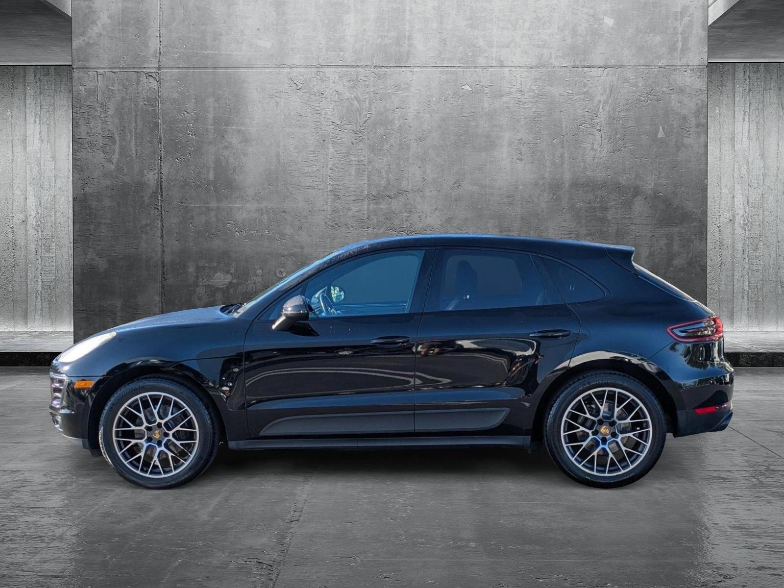 Used 2018 Porsche Macan Sport Edition with VIN WP1AA2A5XJLB13251 for sale in Irvine, CA