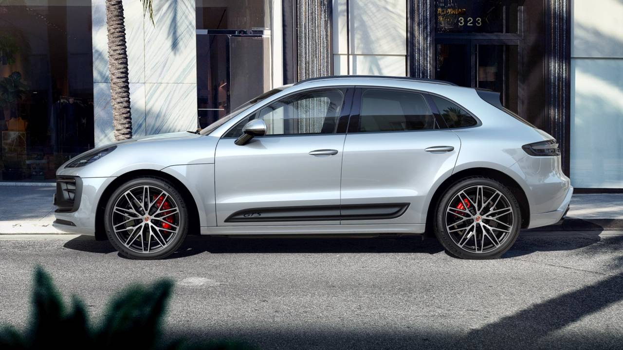 2022 Porsche Macan GTS photo 2