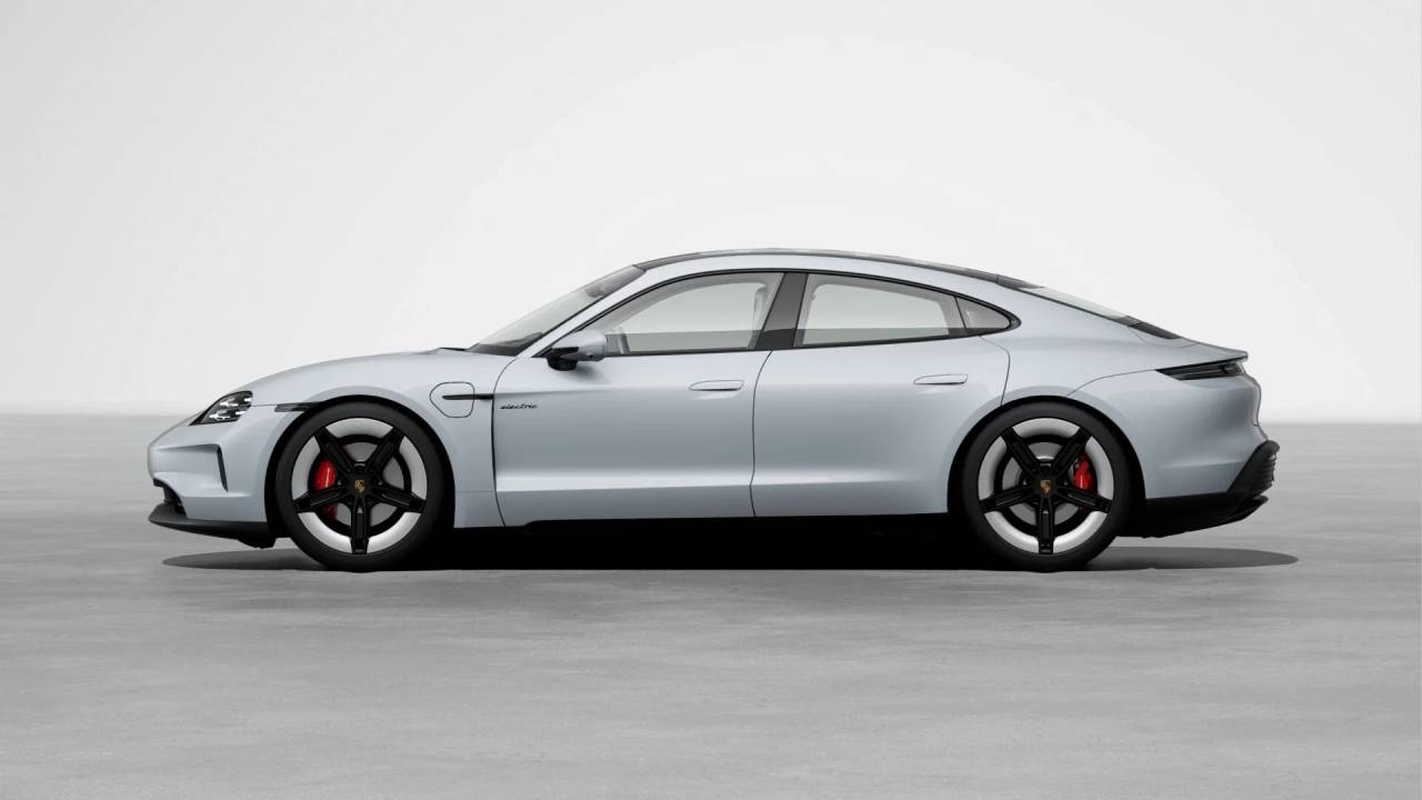 2025 Porsche Taycan 4S photo 2