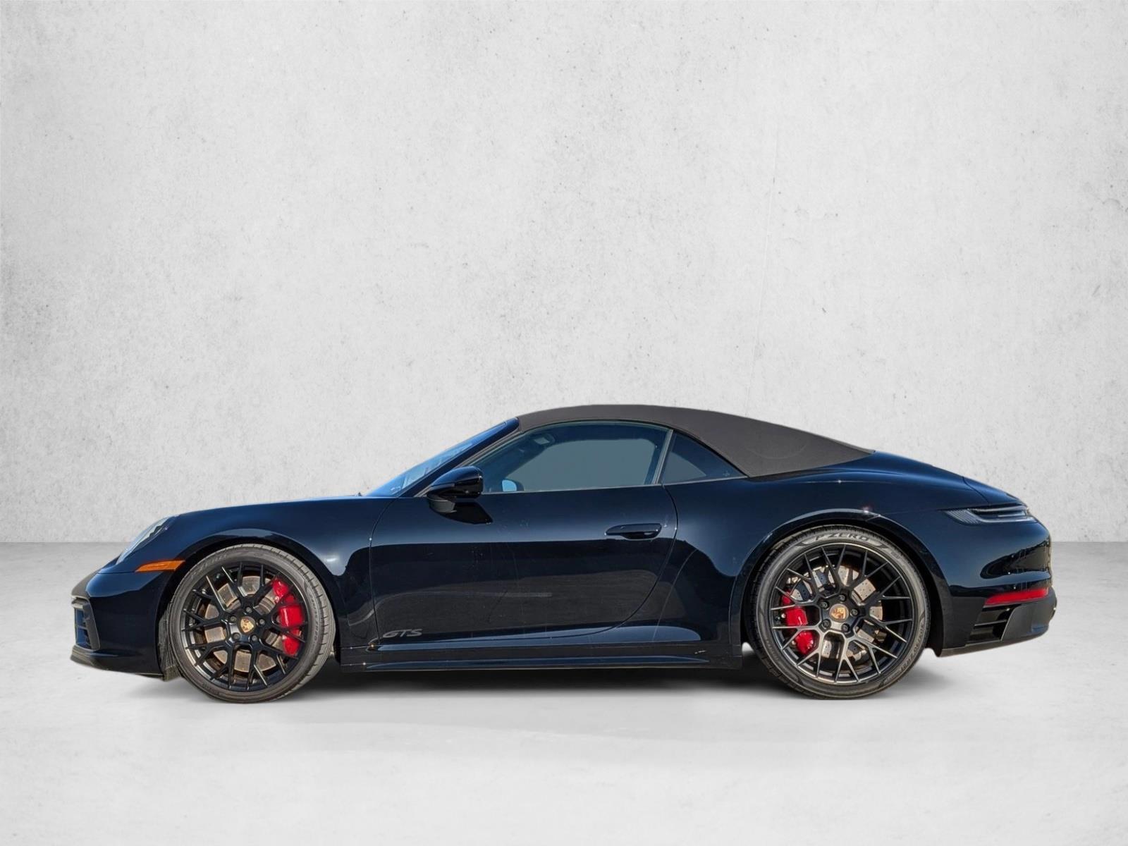 2024 Porsche 911 GTS photo 2
