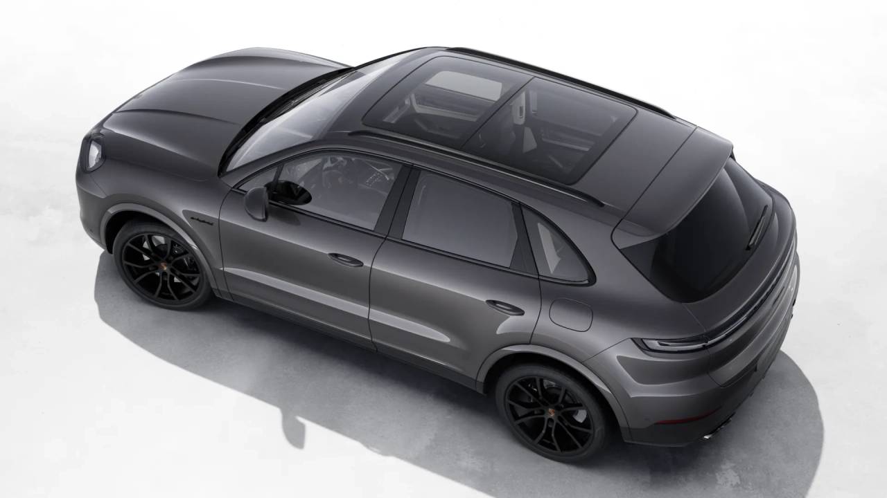 2026 Porsche Cayenne E-Hybrid photo 4