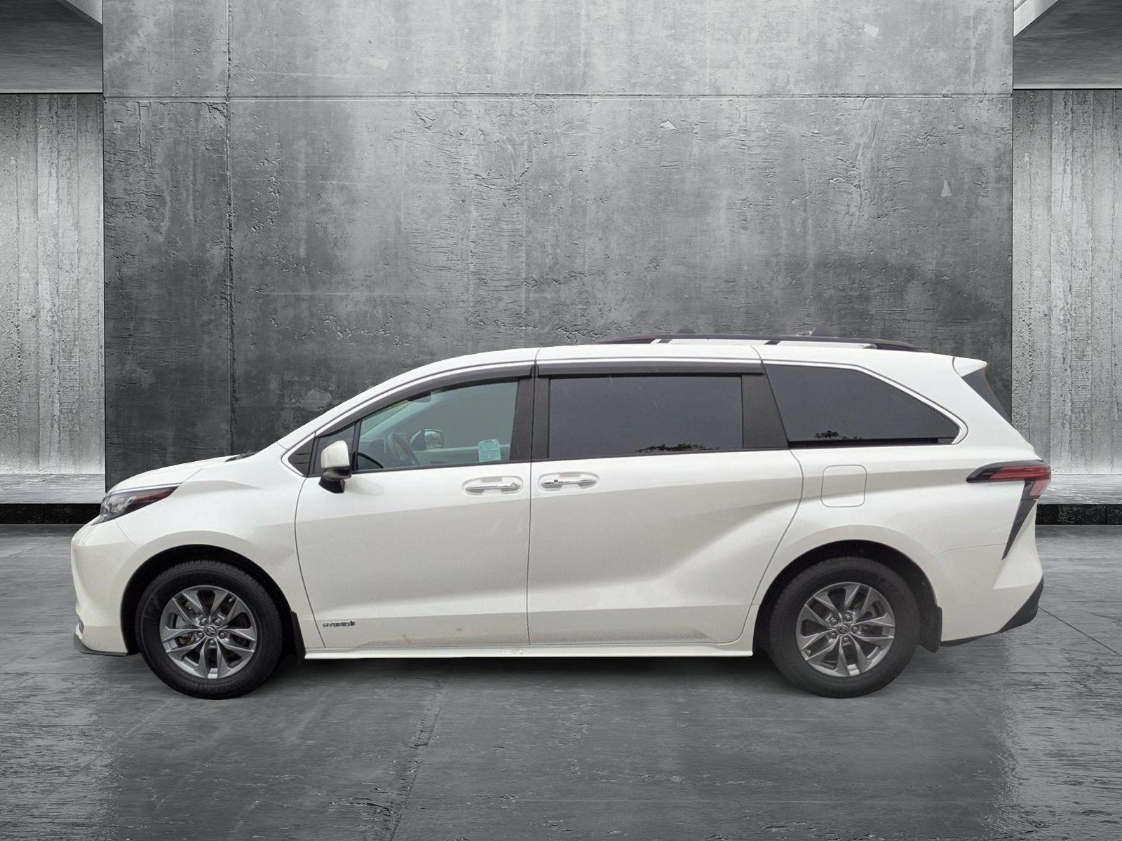 Used 2021 Toyota Sienna XLE with VIN 5TDYRKEC4MS007172 for sale in Irvine, CA
