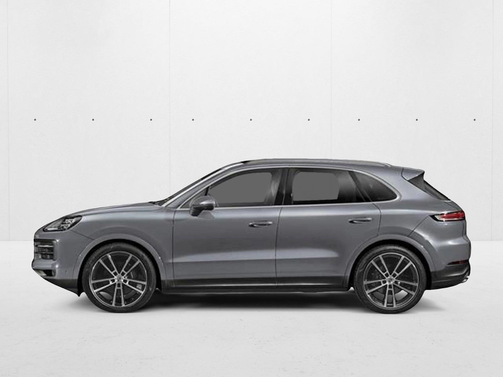 2025 Porsche Cayenne GTS photo 2