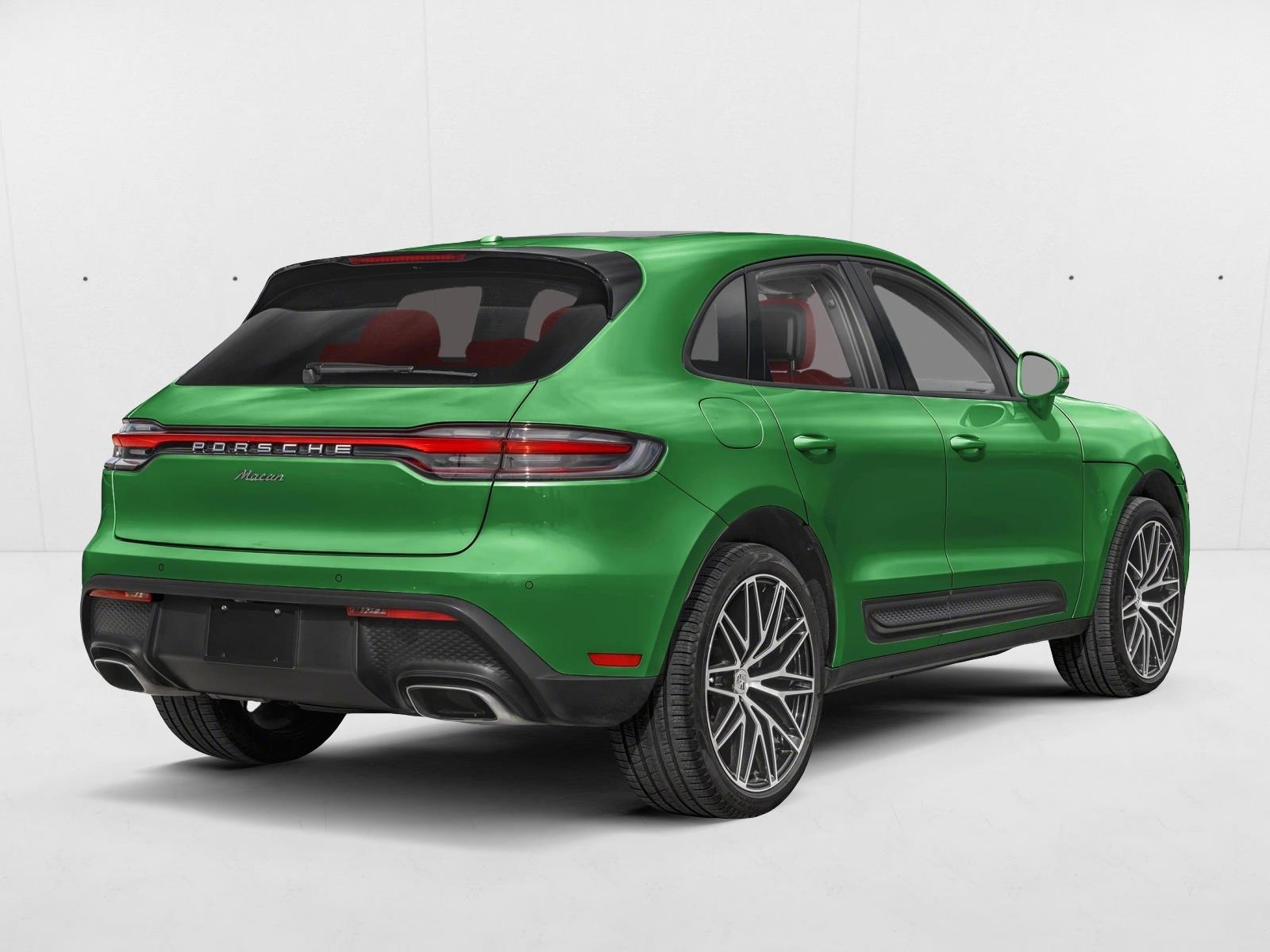 2026 Porsche Macan GTS photo 2