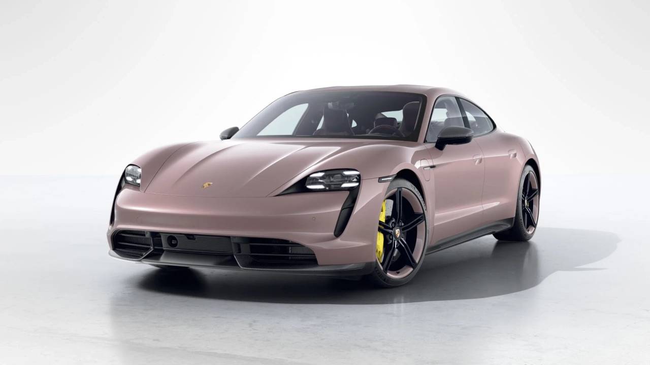 2021 Porsche Taycan Turbo S's photo