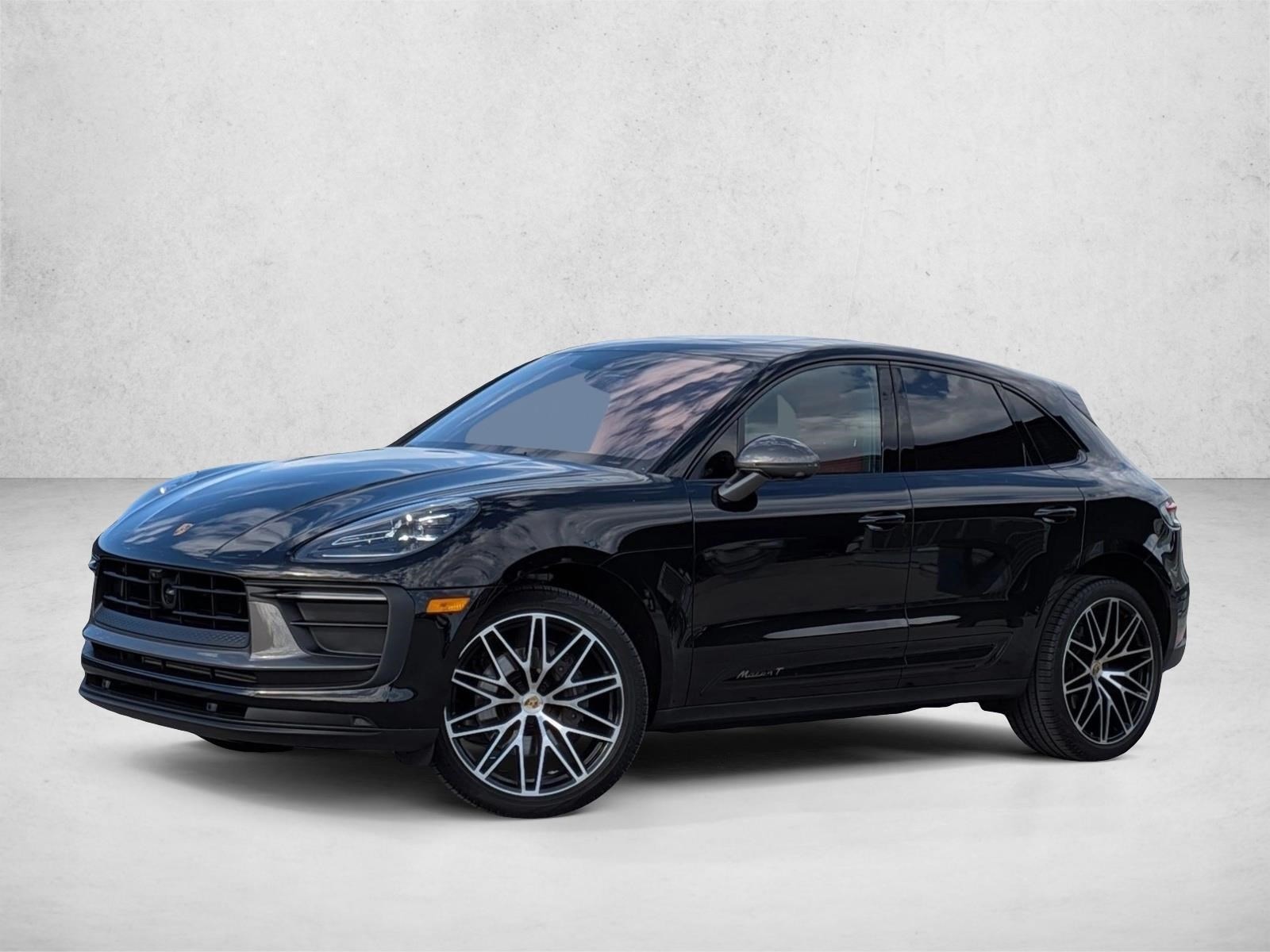 2024 Porsche Macan T