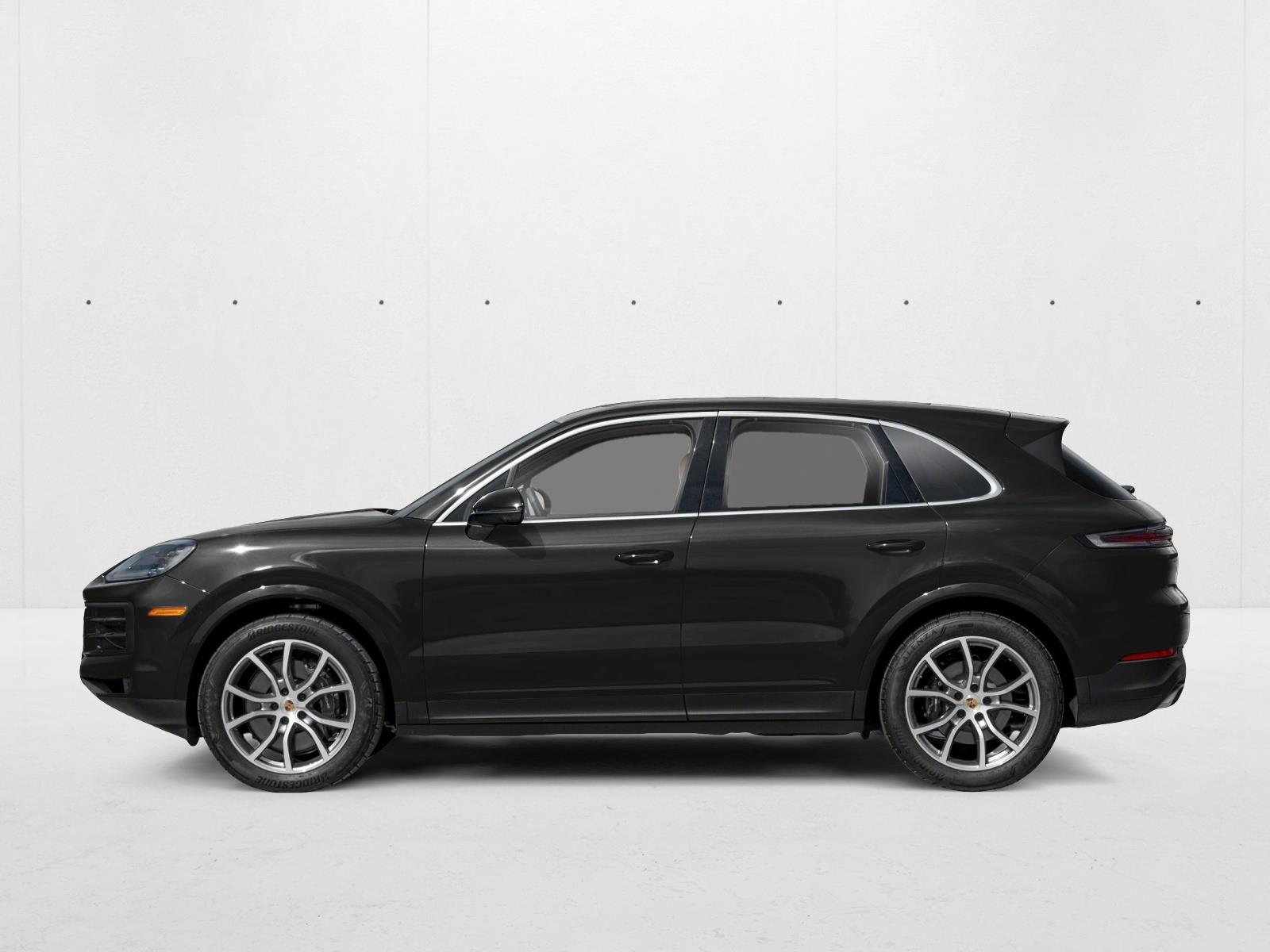 2026 Porsche Cayenne S photo 2