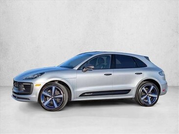 2025 Porsche Macan T SUV