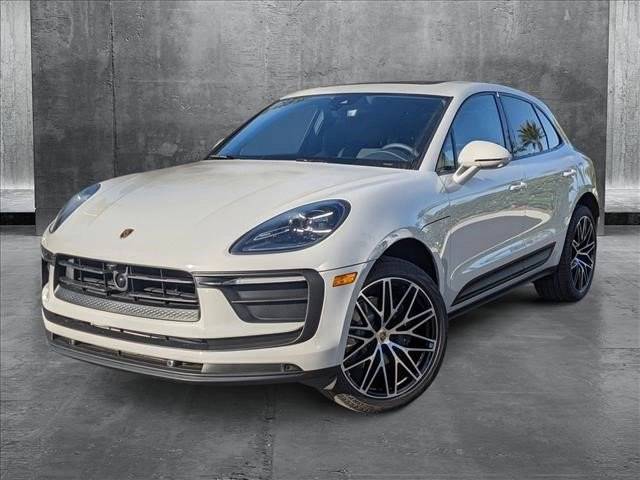 2025 Porsche Macan T