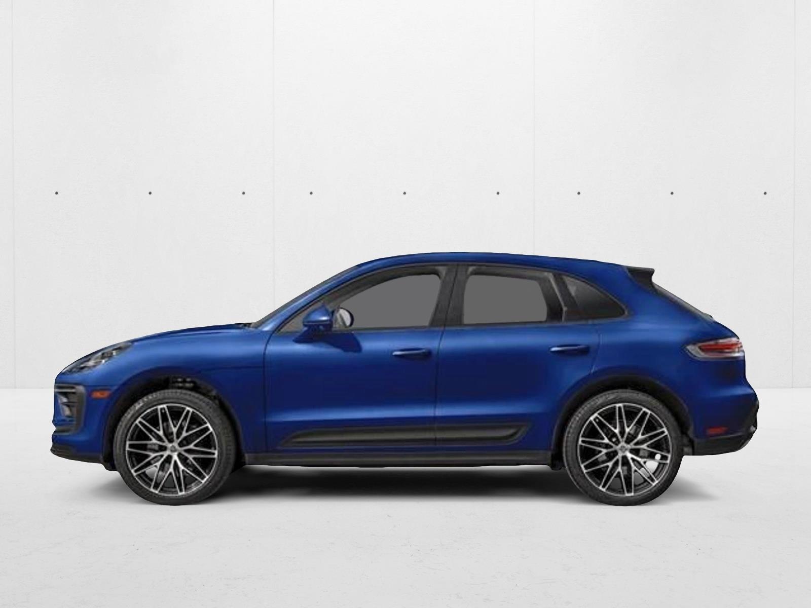 2026 Porsche Macan T photo 2