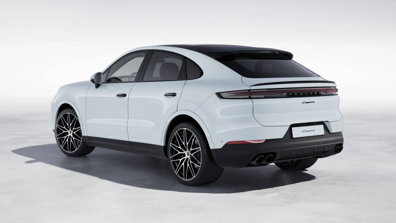 2026 Porsche Cayenne Coupe photo 3