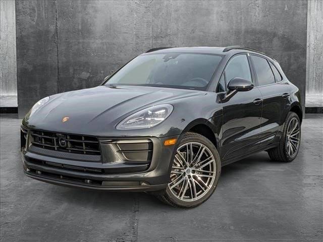 2025 Porsche Macan T