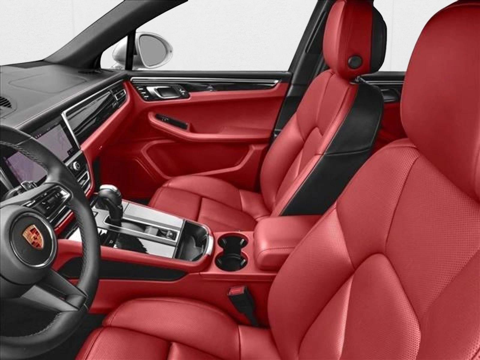 2026 Porsche Macan T photo 4