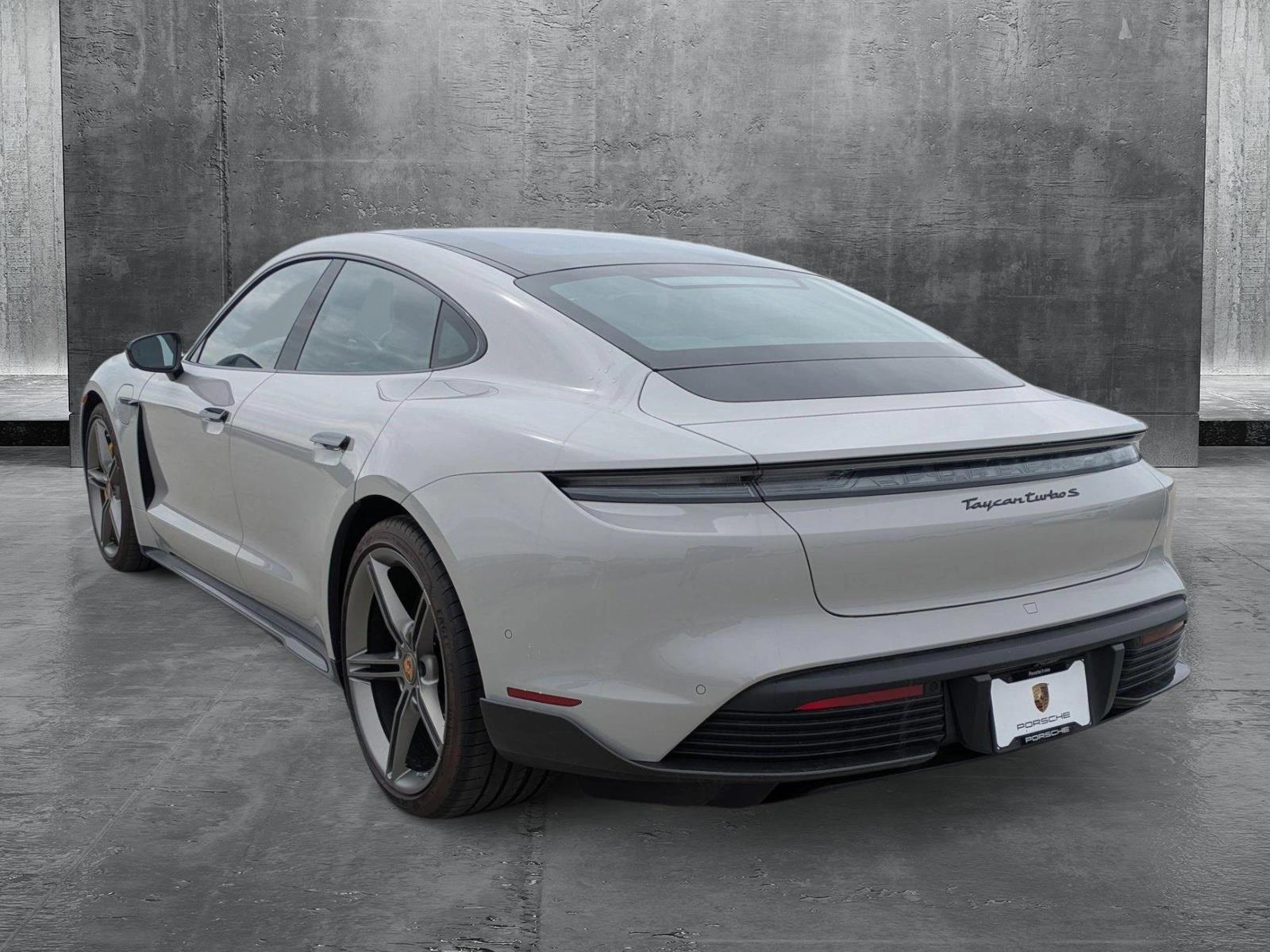 2024 Porsche Taycan Turbo S photo 3