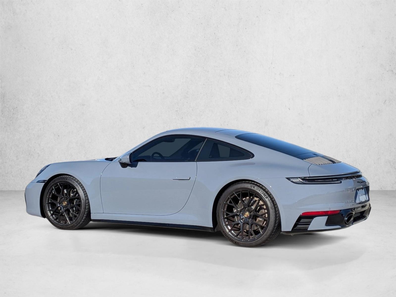 2024 Porsche 911 4S photo 3