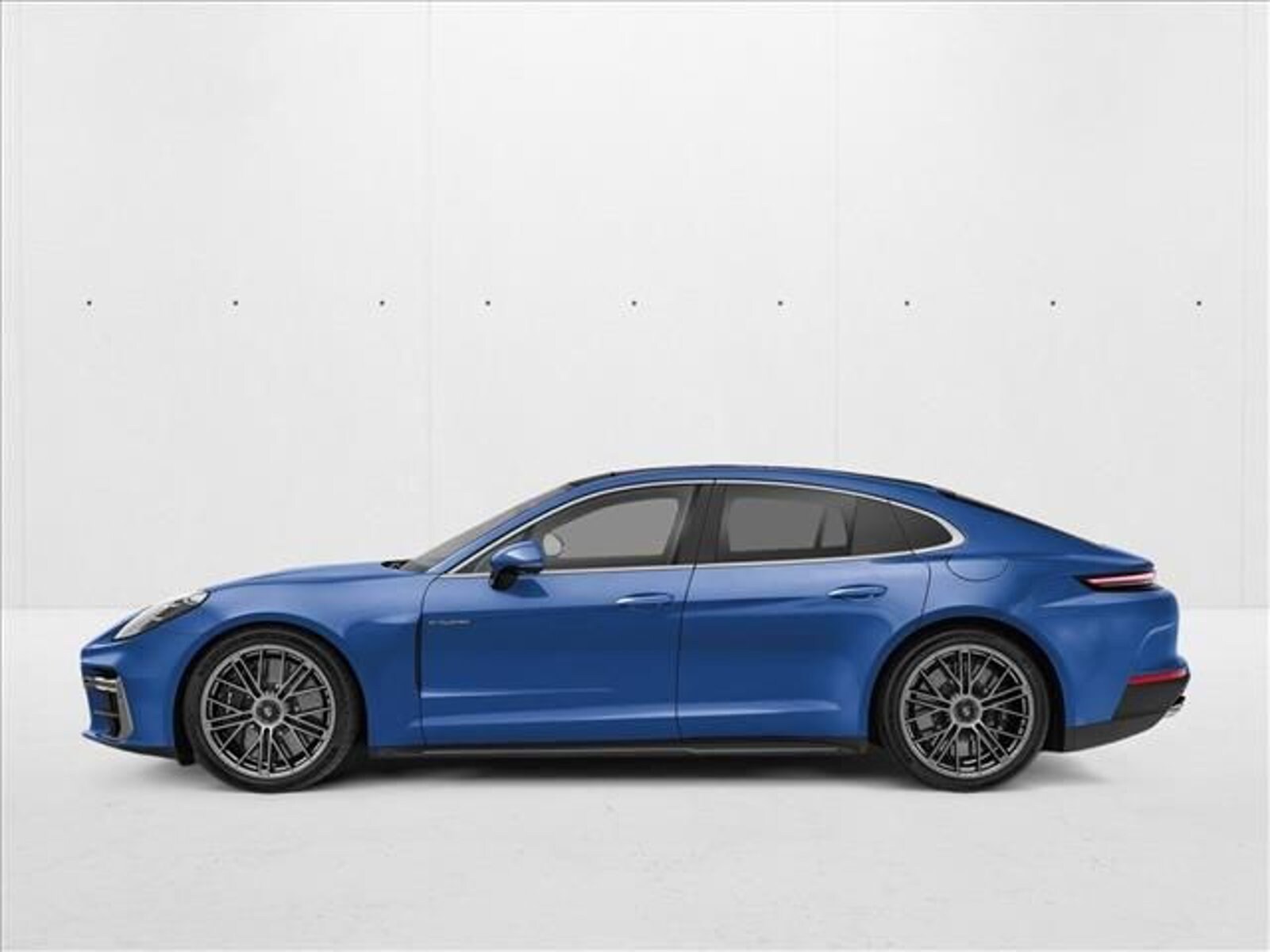 2026 Porsche Panamera E-Hybrid 4 photo 2
