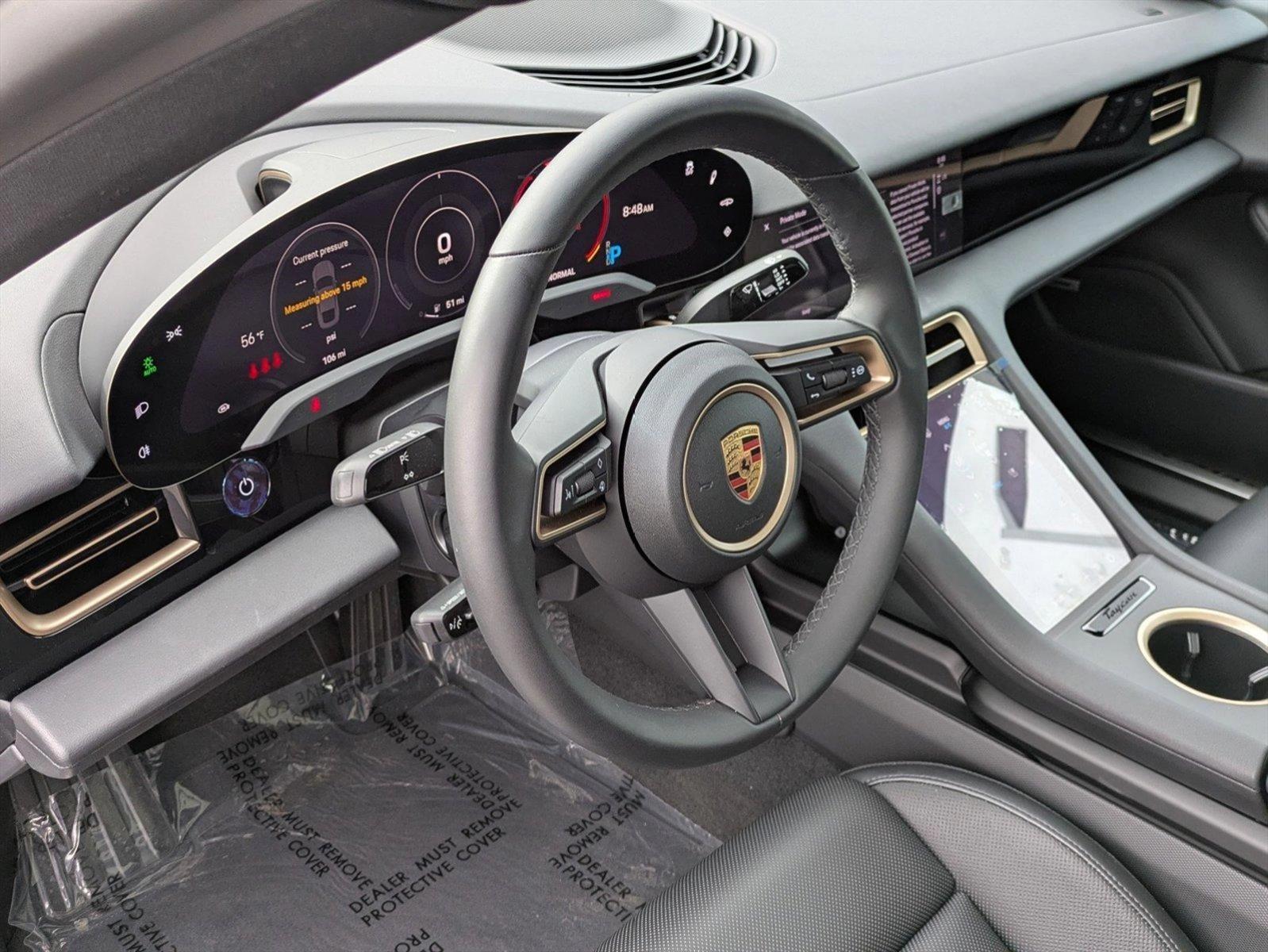 2024 Porsche Taycan 4S photo 4