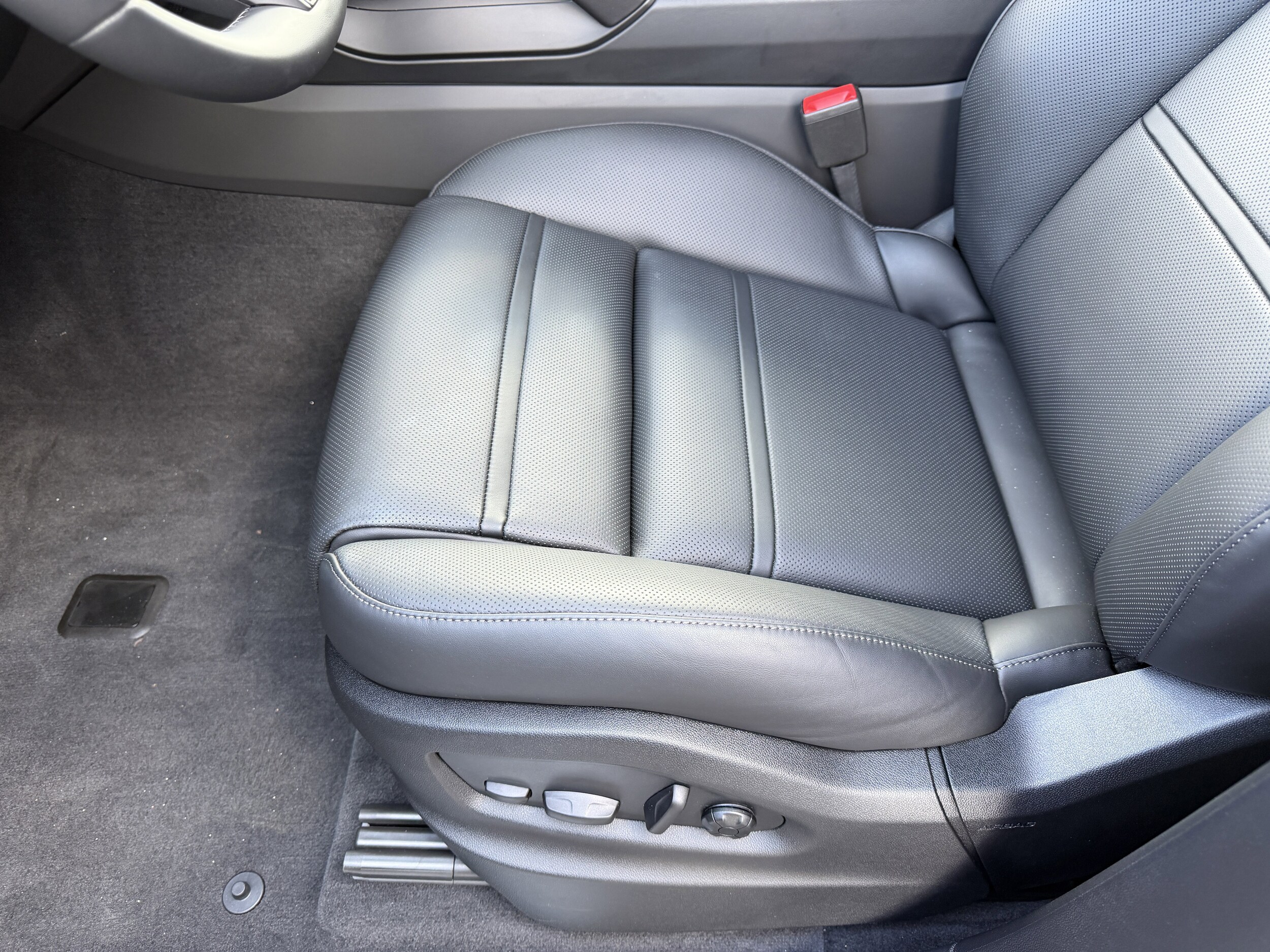 2026 Porsche Cayenne Base - Photo 13