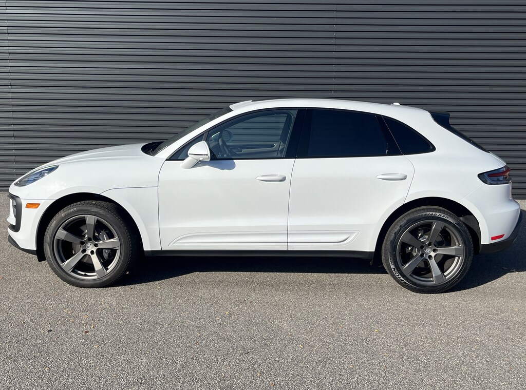 New 2026 Porsche Macan