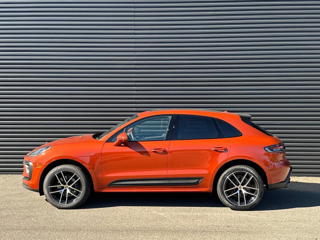 New 2025 Porsche Macan  SUV