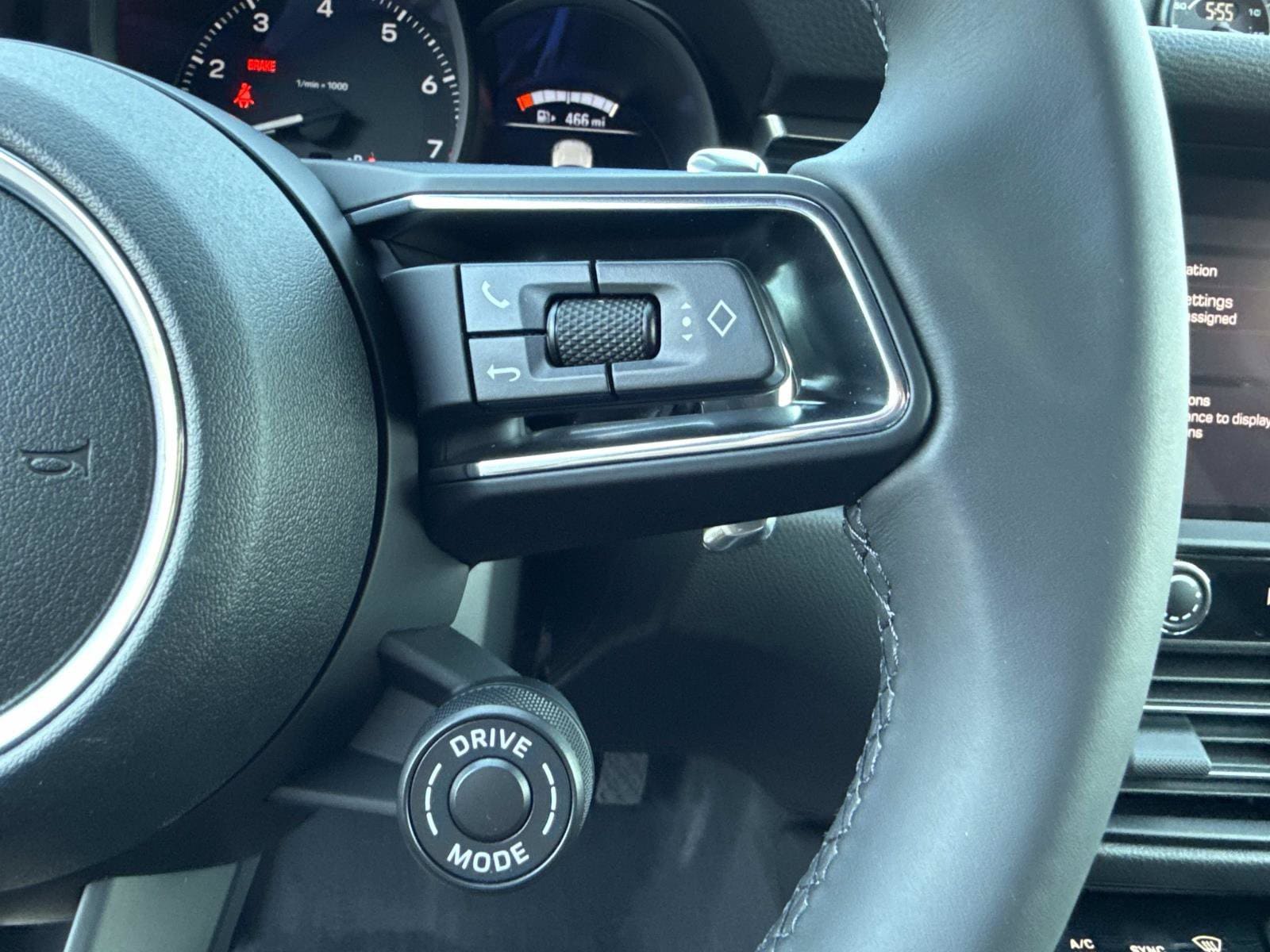2026 Porsche Macan Base - Photo 21