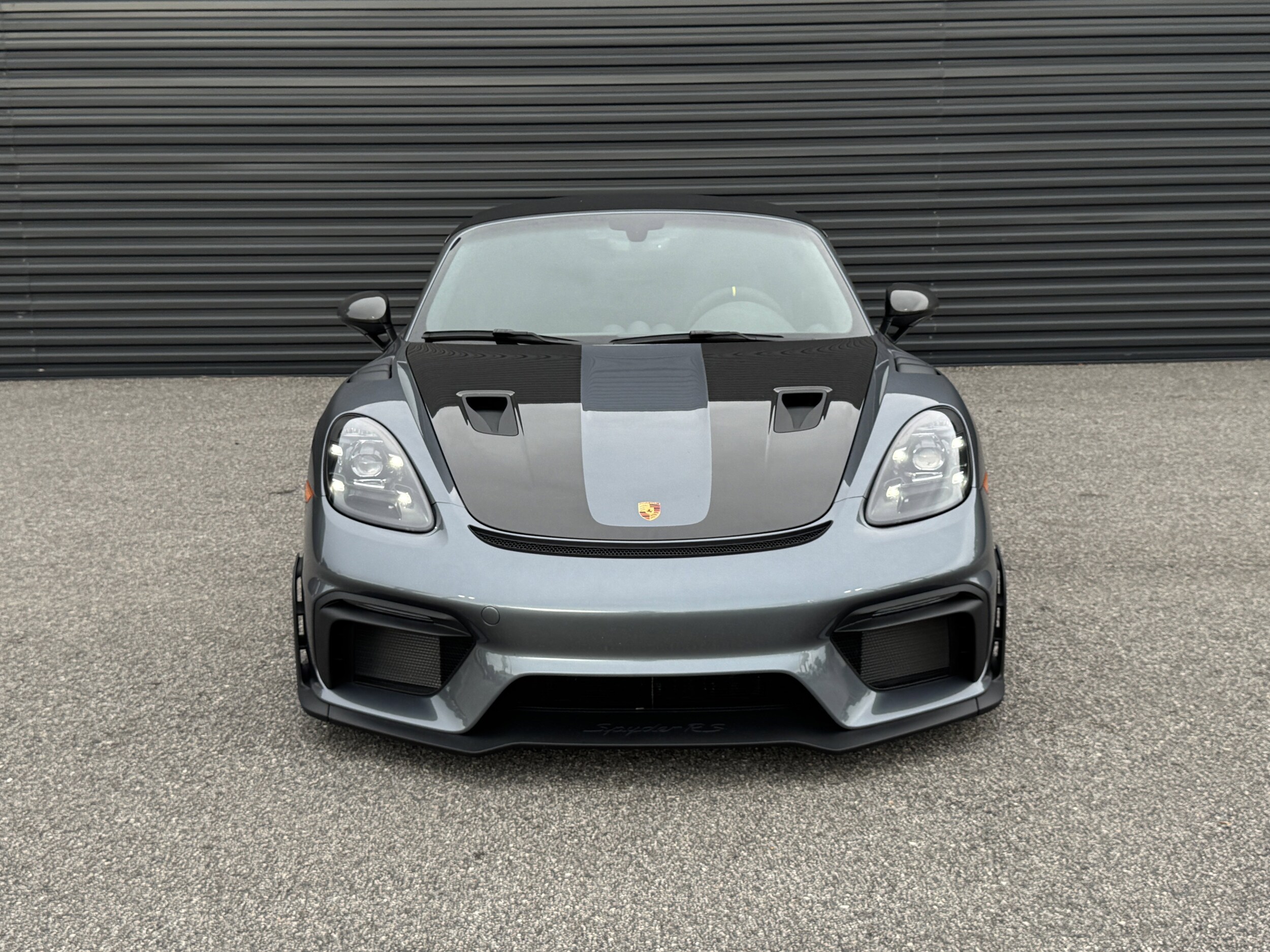 2025 Porsche Boxster Spyder photo 4