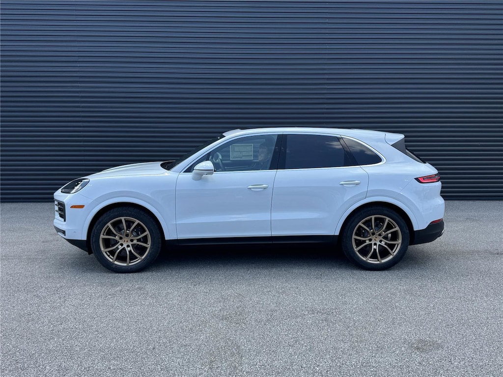 New 2025 Porsche Cayenne S