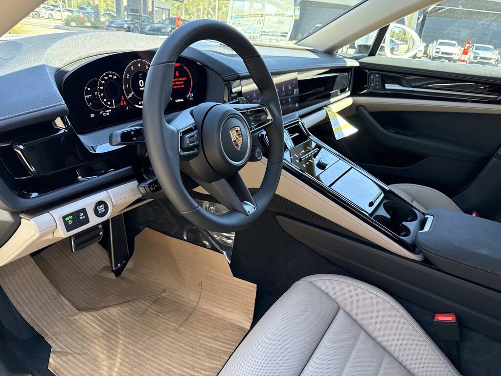 New 2026 Porsche Panamera