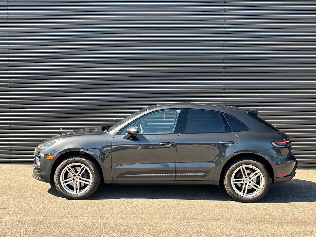 New 2025 Porsche Macan  SUV