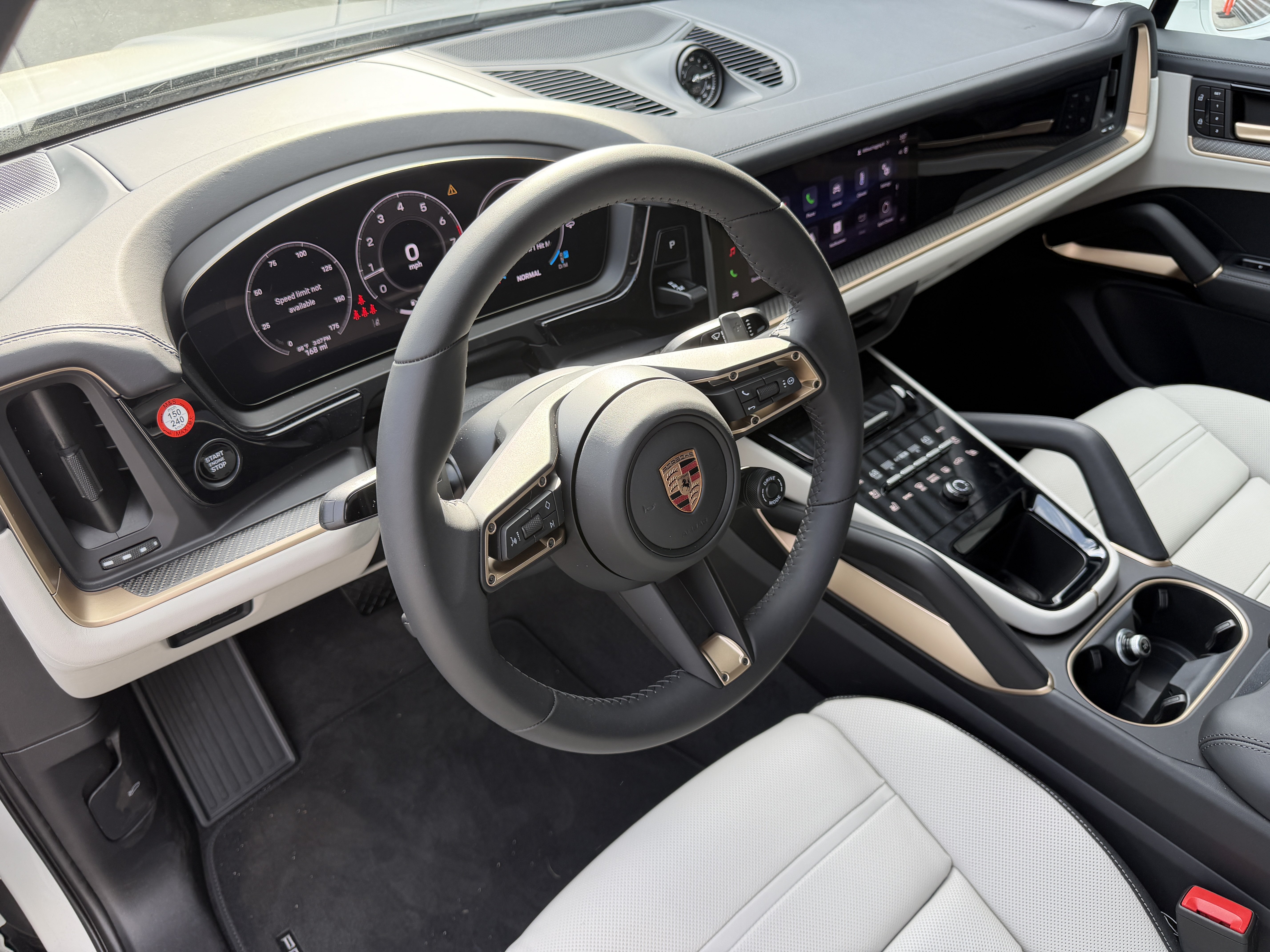 2026 Porsche Cayenne Coupe Base - Photo 4