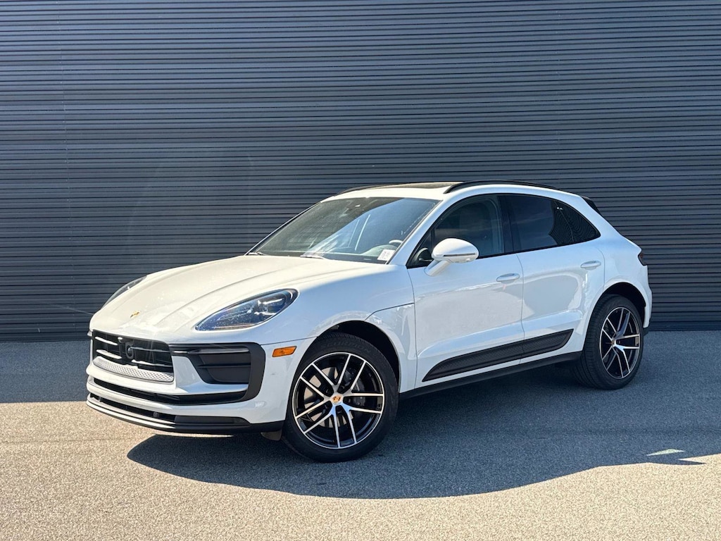 New 2025 Porsche Macan  SUV