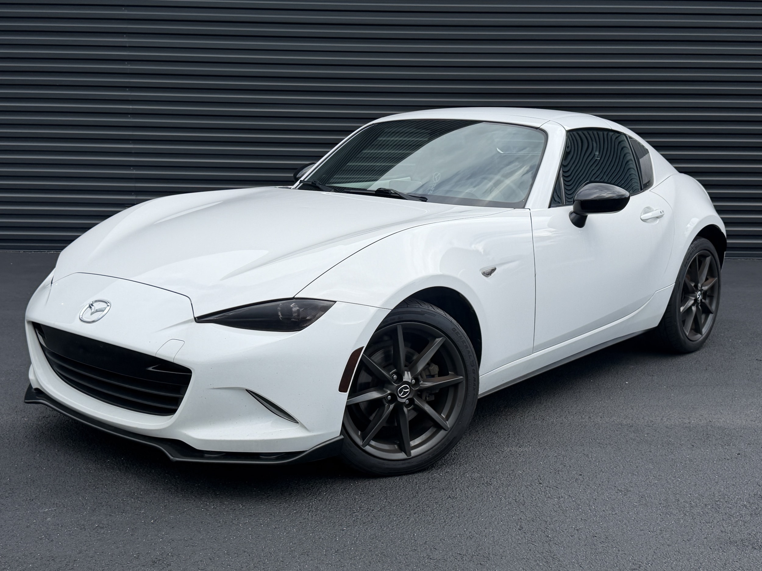 2017 Mazda MX-5 Miata Club's photo