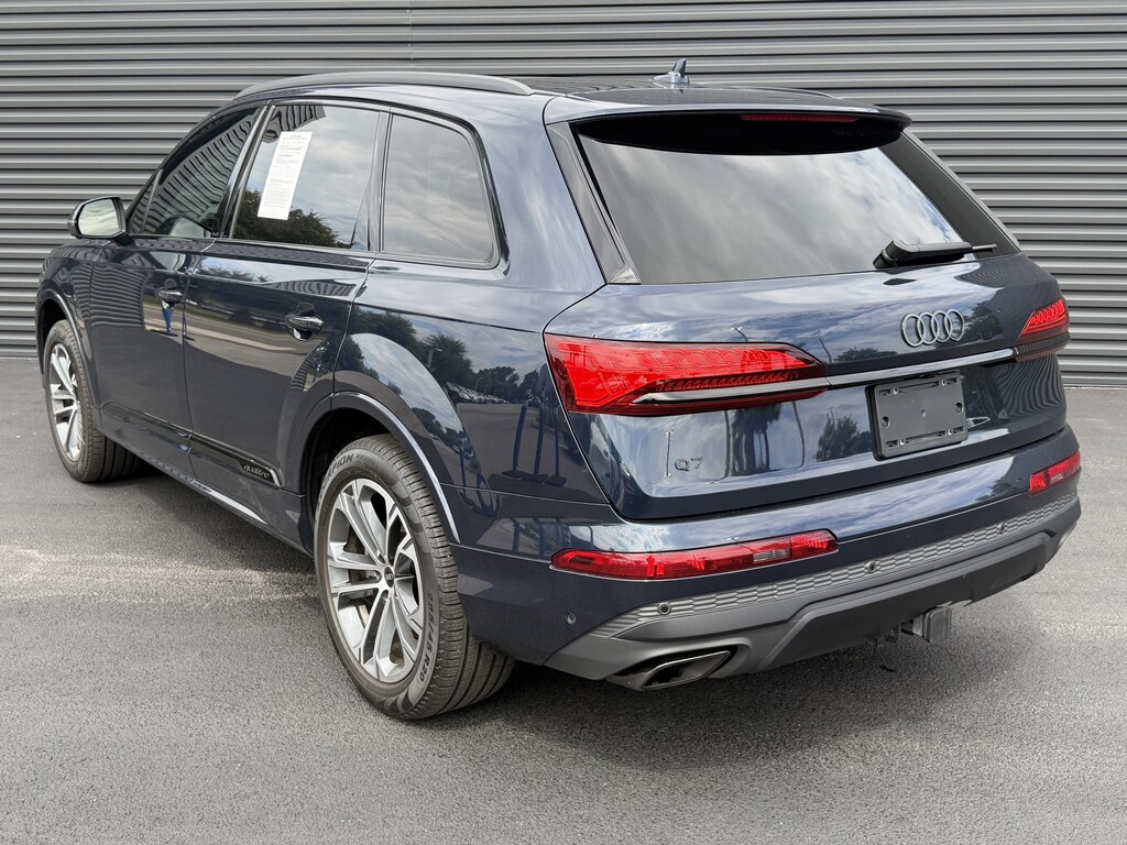 Used 2025 Audi Q7 45 Premium Plus SUV