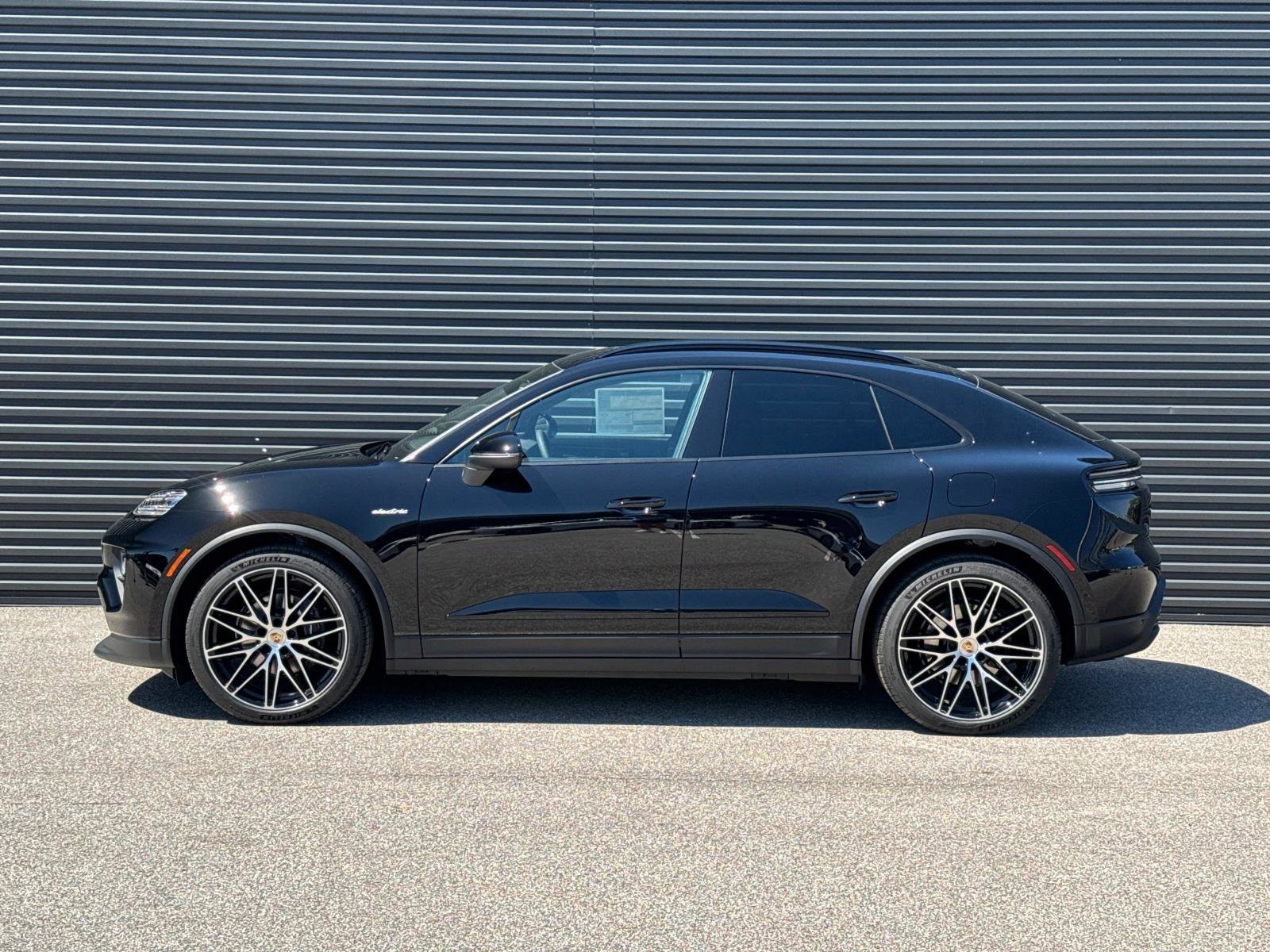 New 2025 Porsche Macan For Sale at Porsche Jacksonville