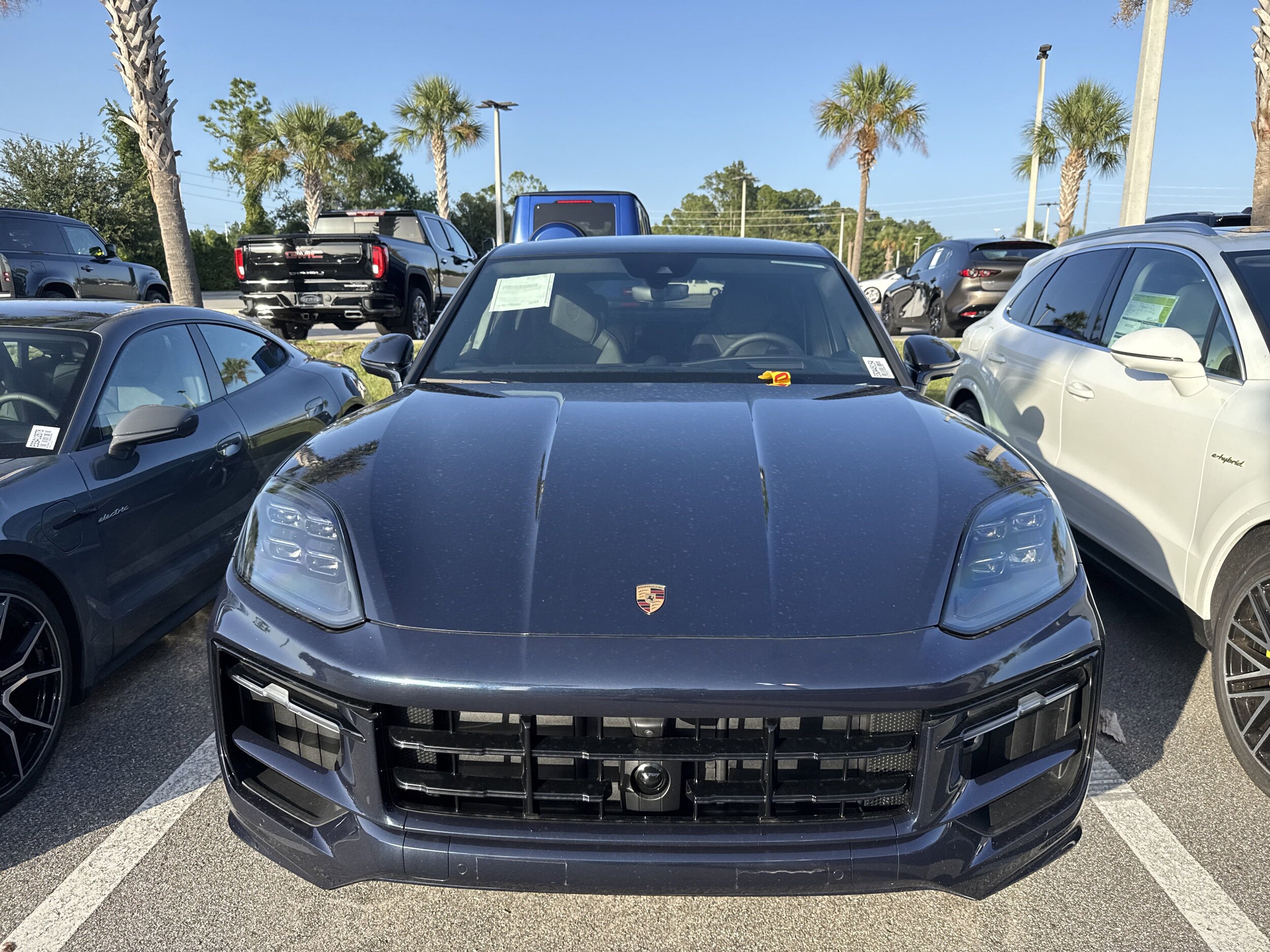2025 Porsche Cayenne GTS photo 2